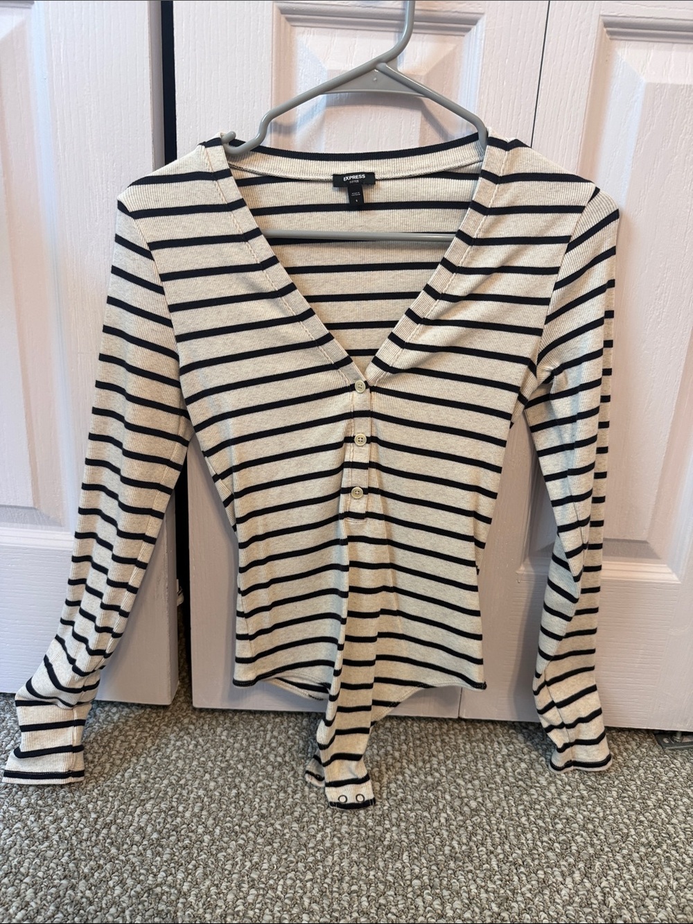 Express Cream and Black Striped Long-Sleeve V-Neck Button Top
